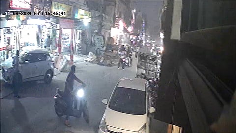 Ludhiana, Ludhiana Shoe Trader Attack, Ludhiana Shoe businessman firing, Khud Mohalla Firing, Gangsters Firing Khuda Mohalla