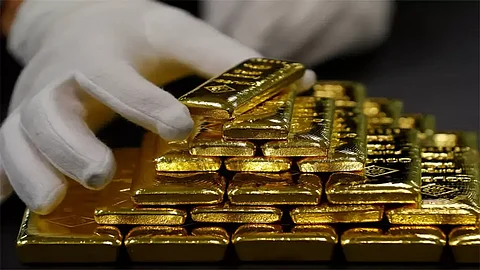 Why are gold prices falling in India? Know everything about it
