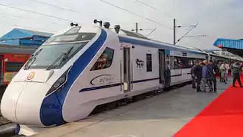 Shri Mata Vaishno Devi-New Delhi and 12 more trains started; 20 trains cancelled due to fog