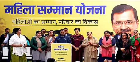 Kejriwal announces Rs 2,100 for Delhi women if AAP wins polls