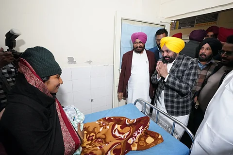 CM Bhagwant Mann conducts inspection at Sub Divisional Hospital