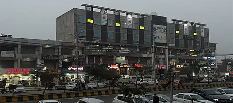 DCP enforces midnight closure for restaurants & clubs to ensure public safety in Jalandhar