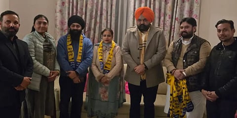 Jalandhar MC Meeting, JalandharMC Davinder Pal Kaur, Davinder Pal Kaur joins AAP, Davinder Pal Kaur Ward 85, Davinder Pal Kaur Ward 85 Councillor