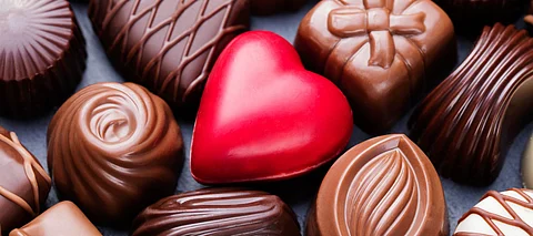 Valentine's Week Day 3: Know best Chocolate Day 2025 wishes, significance & more