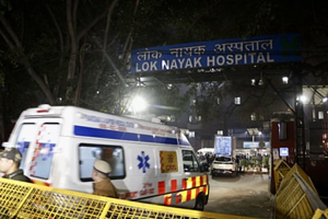 Death toll rises to 18 in stampede at New Delhi railway station, several injured