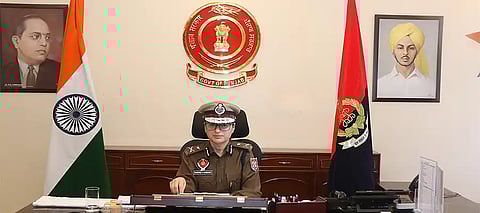 Commissionerate police jalandhar cracks the whip on car snatchers, nabs duo