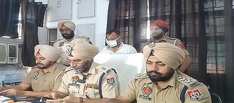 Amritsar Police bust blackmailing gang with fake journalist: Two masterminds arrested, investigation underway