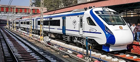 Vande Bharat and 4 major trains to get new stops in Delhi —Check complete list here
