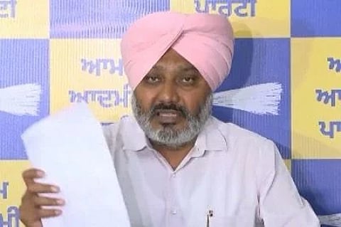 Progressive move: Punjab govt grants childcare leave to single fathers