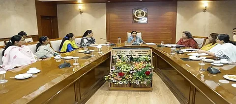 Punjab govt's initiative to build smart anganwadis; workers & helpers to be equipped with smartphones