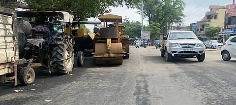 Jalandhar roads that are completed and road that are undergoing construction with their price; 'Nakodar Road, BSF Chowk..'