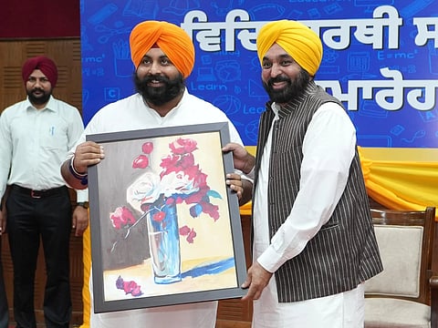 CM Mann announces, “Air educational tours for the meritorious students from government schools”