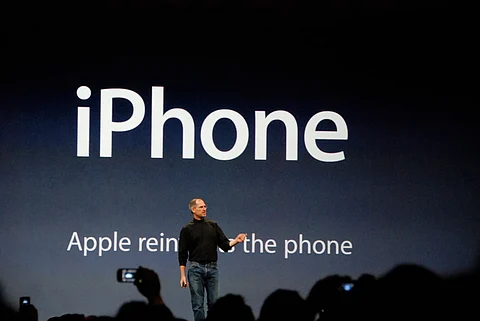 What if your iPhone could do more, smarter? Meet iOS 26 & Apple Intelligence