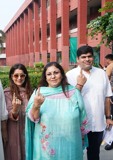 Voting begins for punjab’s lone assembly bypoll: key battle between AAP and Congress in ludhiana west