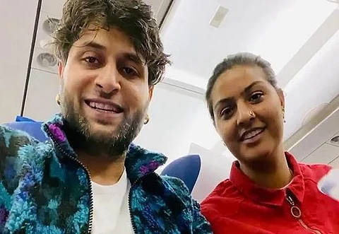 Jyoti Nooran's backstep: After the news of her divorce from husband Kunal Pasi, now says- 'We are one, not two'