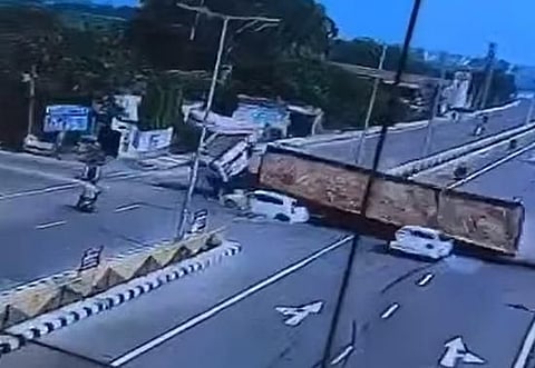 Phagwara Chandigarh Highway Accident Video: Watch how the negligence of trolley driver took lives of 3 people