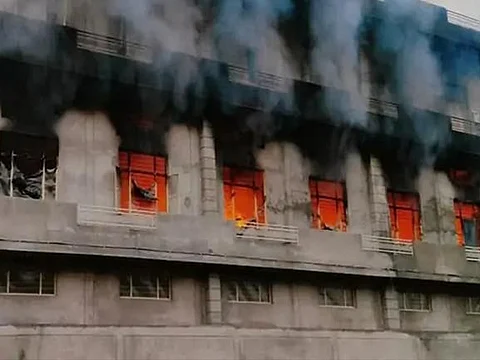 Ludhiana BS Fabrice: Fire breaks out in the textile factory, people evacuated safely, watch viral video