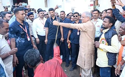 Chhattisgarh CM Bhupesh Baghel continues to follow the age-old tradition, gets whipped in the wrist to avert evil; Watch