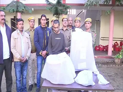 Man chopped Aunt's body into 10 pieces after hammering her to death, dumps body parts near the highway in Jaipur