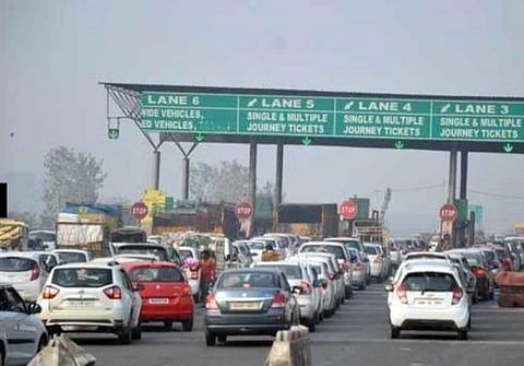 Punjab: NHAI suffering daily loss of Rs. 1 crore 33 lakhs after farmers shut down toll plazas amidst protests