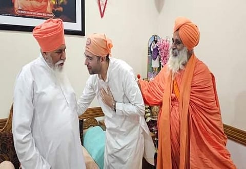 Jalandhar Byelection: AAP Rajya Sabha MP Raghav Chadha & Baba Seechewal visit Dera Ballan, Know its significance
