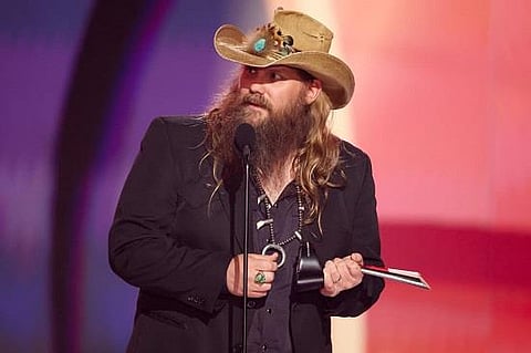Chris Stapleton Dedicates First-ever ACM Entertainer Of The Year win to his five children: “This Is For Them”