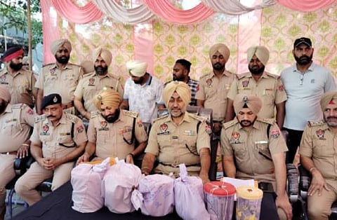 Kapurthala police seize 6kg heroin and Rs. 7 lakh drug money; arrest Delhi-based brothers and local smugglers