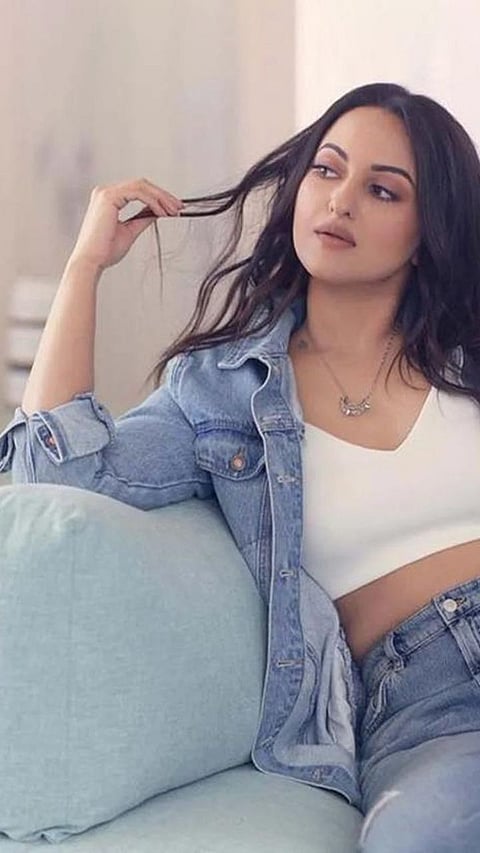 First salaries of top Bollywood celebrities