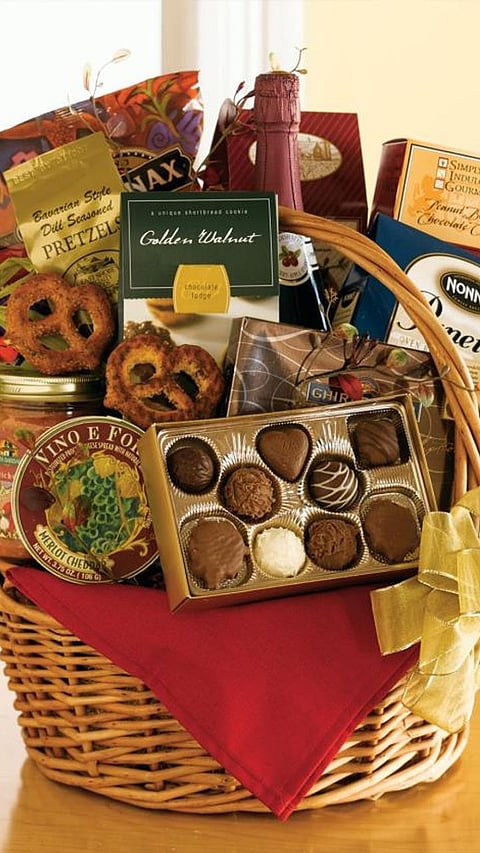 7 best gift ideas to make your partner's Chocolate Day memorable