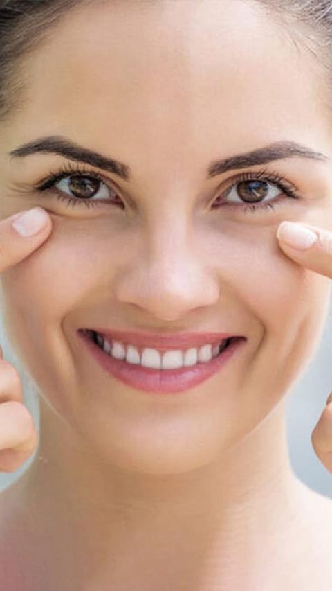 6 ways how your smartphone can make you BLIND