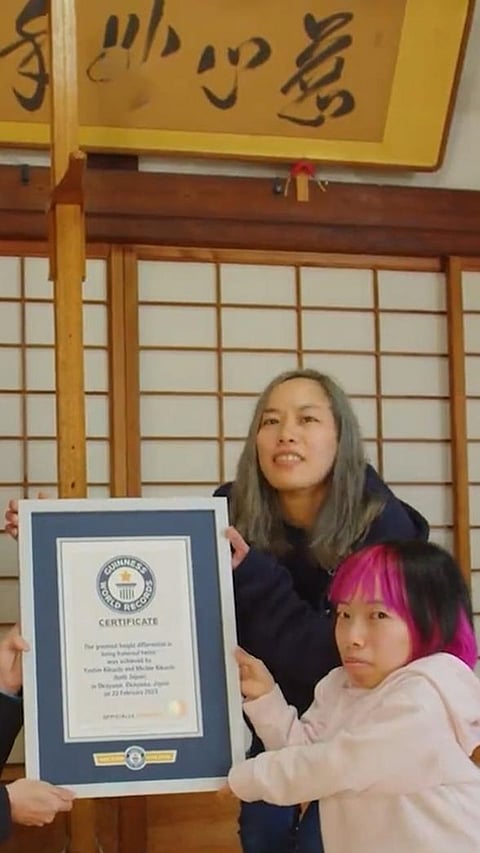 Meet Japanese twin sisters with Guinness World Records for height difference