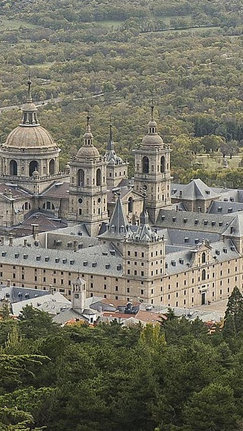 Pictures Of Beautiful Monasteries Of The World