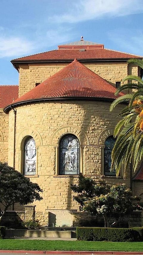 8 Reasons why Stanford is not an Ivy League