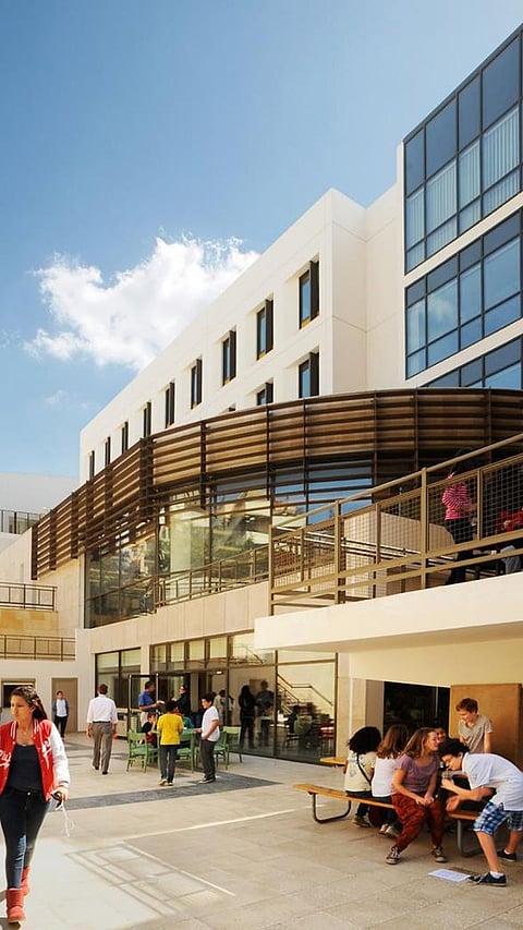 9 Largest Schools in the World