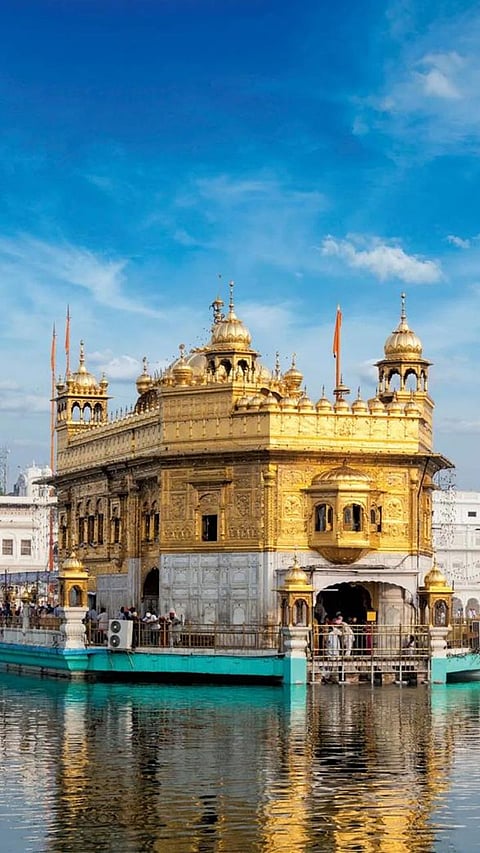 9 World's Most Majestic Temples