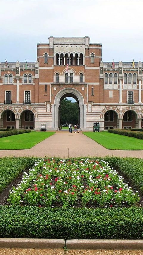 Top 9 Colleges with the best Professors in America
