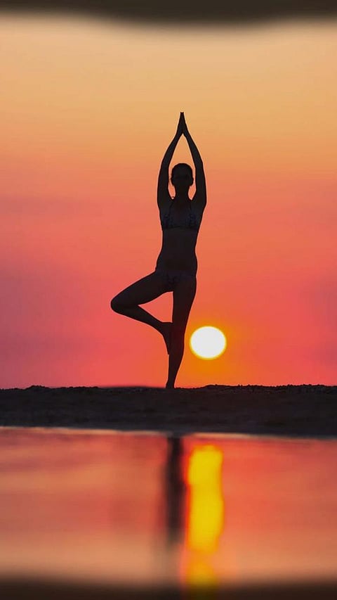 8 Yoga Poses that only experts can do