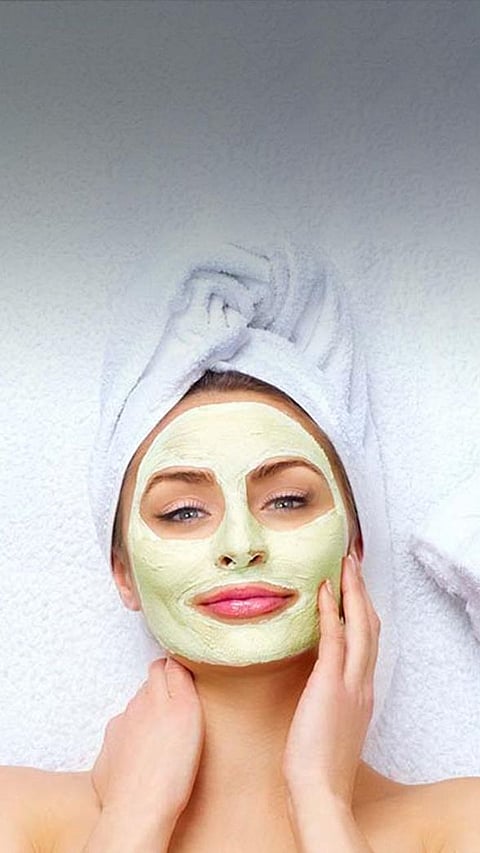 8 DIY Face Packs for Hydrated Skin in the Monsoon