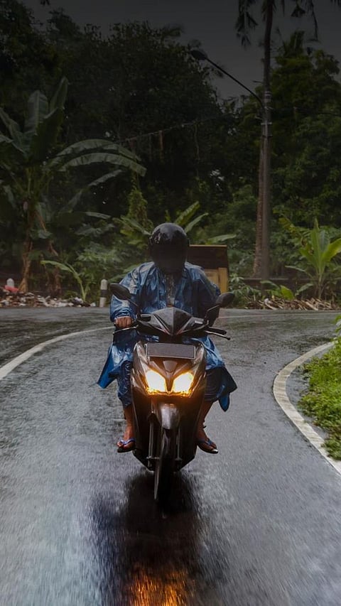 Top 9 Scooters/Bikes Built for Rainy Weather in India