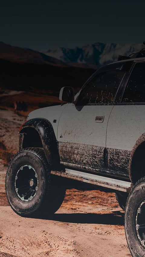 8 SUVs that are best for traveling long distances