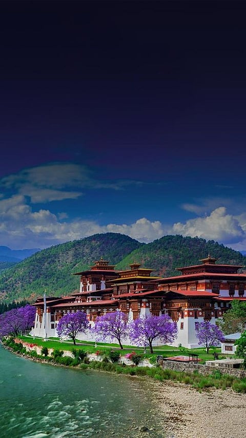 Top 8 best and cheap places to visit in Bhutan