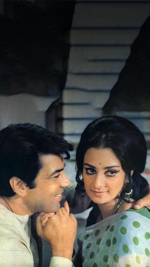 Dharmendra and Saira Banu: Top 5 Family Blockbusters!