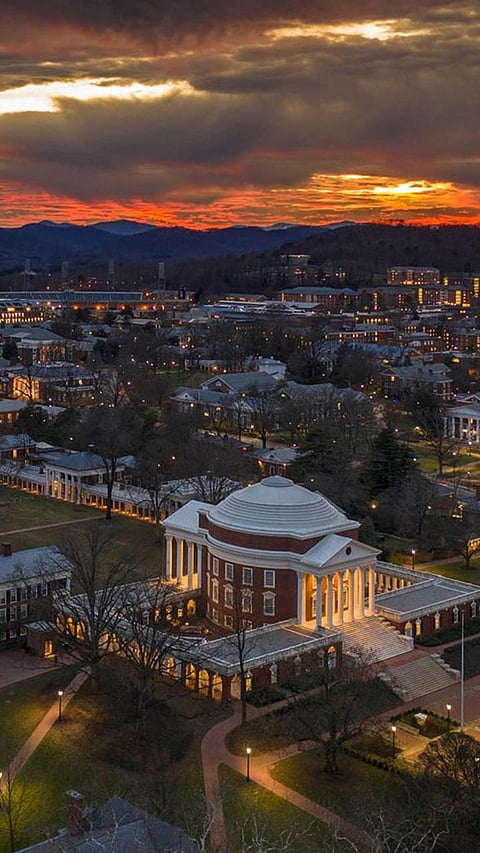 7 US Colleges with Cutting-Edge Research Facilities and Labs