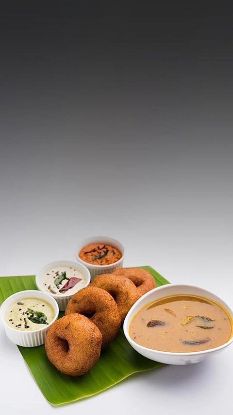 Healthy Vada Twists: 9 Quick Versions of the Fried Delight Ready in 5 Minutes