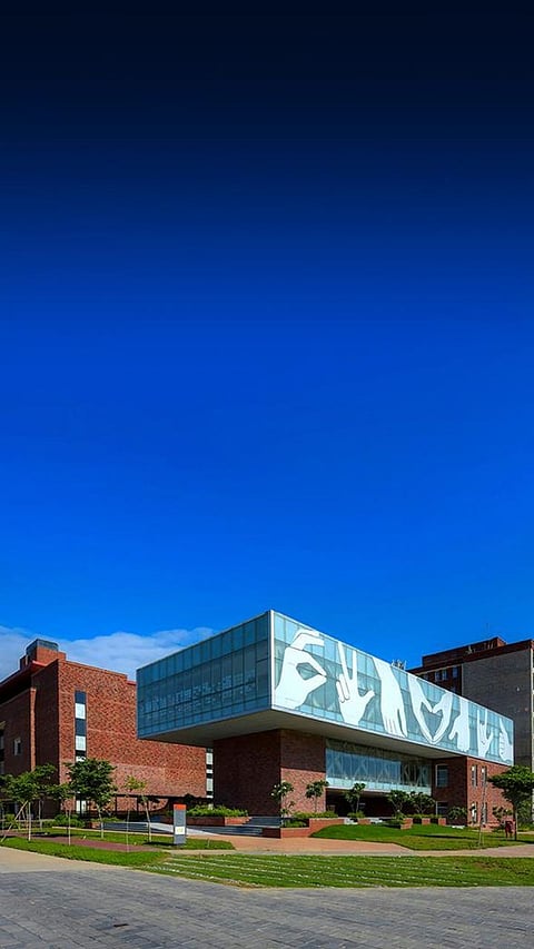 10 Indian Colleges that are trying to compete with Harvard