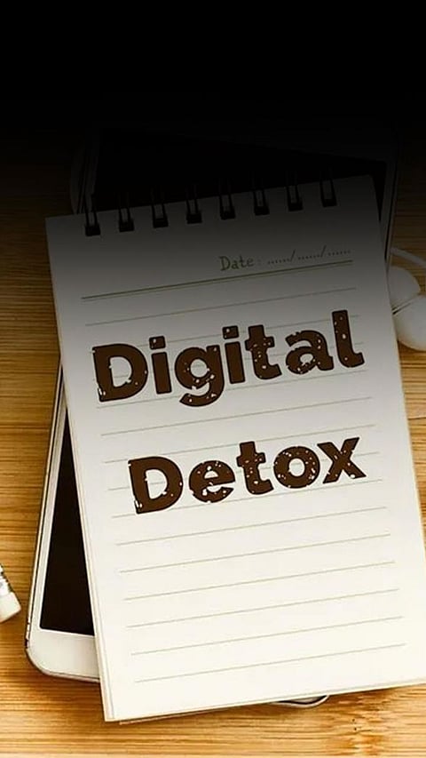 7 Health Benefits of Digital Detox beyond Mental wellness