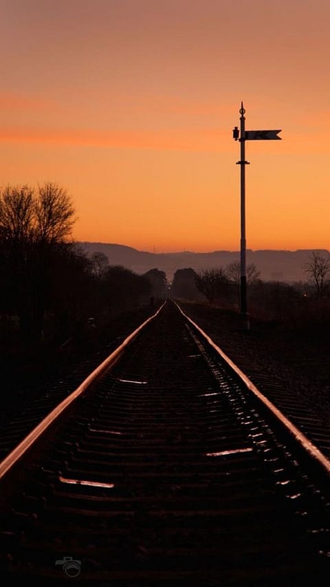 9 Most Dangerous railway routes in the World