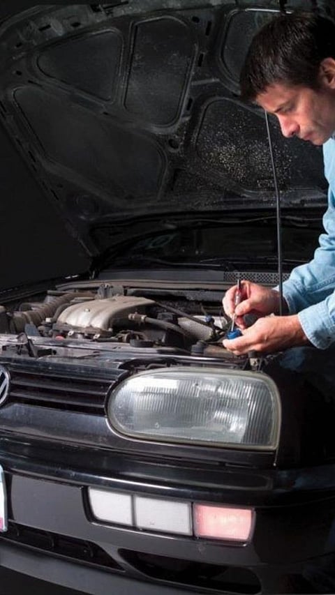 Keep Your Ride Rolling: Top 5 Mobile Apps for Car Maintenance and Repair
