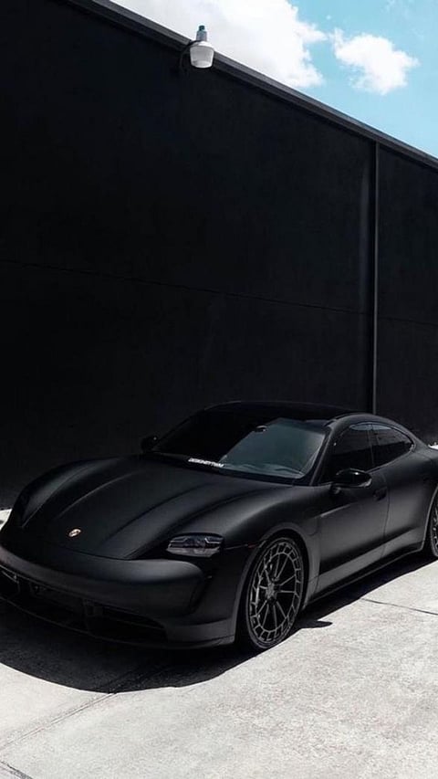 Seamless Luxury: The Top 5 Cars That Perfectly Pair with Your Smartphone