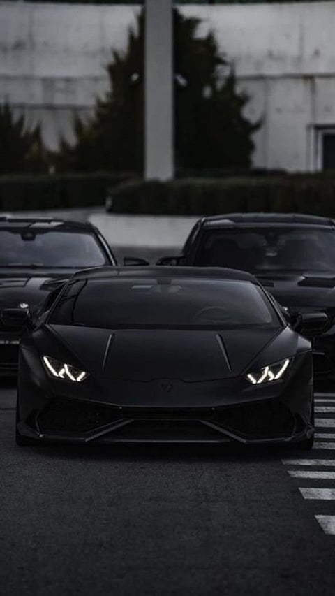 Tech-Packed Thrill: The Top 5 Sports Cars for Tech Enthusiasts